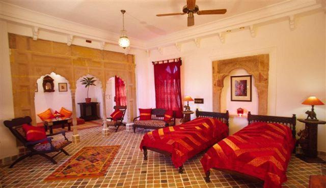 Deogarh Mahal Hotel Devgarh  Værelse billede
